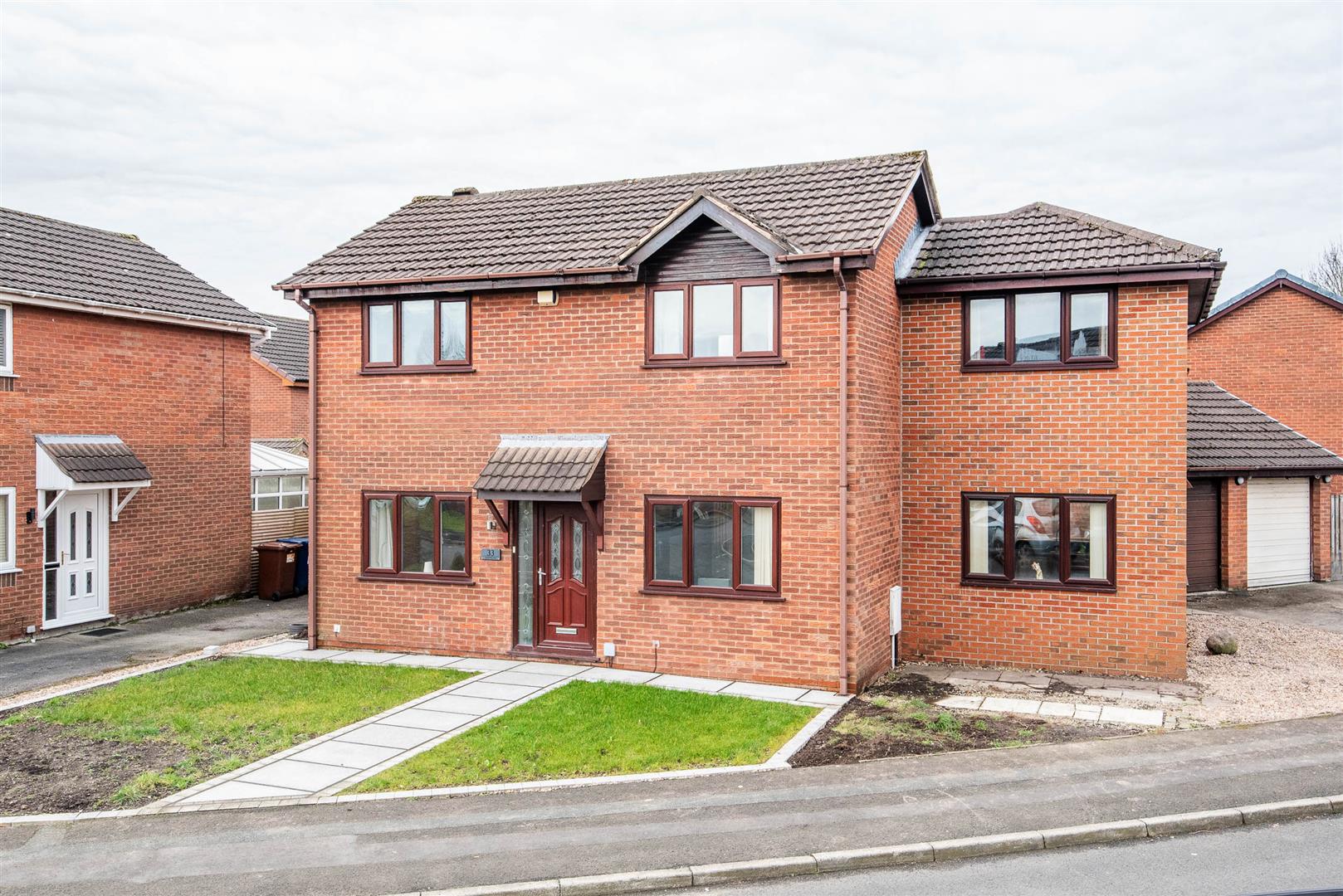 4 bed property in Ashfields, Leyland
